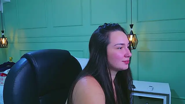 ava blue online show from 29, 3, 2026