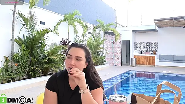 ava blue online show from 19, 10, 2025