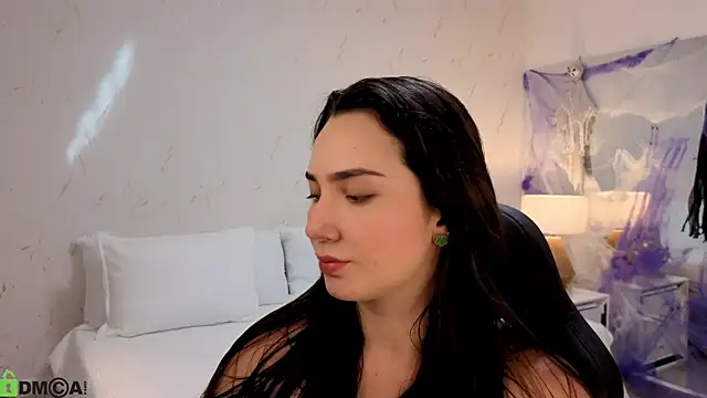 ava blue online show from 28, 10, 2025