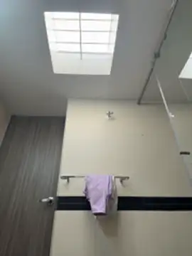 ava blue online show from 13, 4, 2026