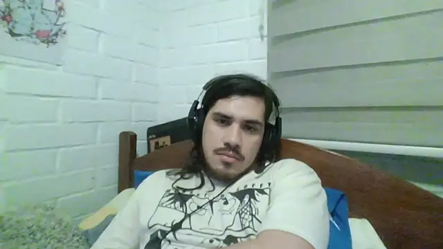 hung weeb online show from 11, 1, 2025