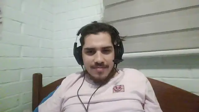 hung weeb online show from 6, 12, 2024