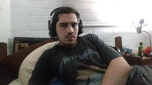 hung weeb online show from 12, 3, 2025