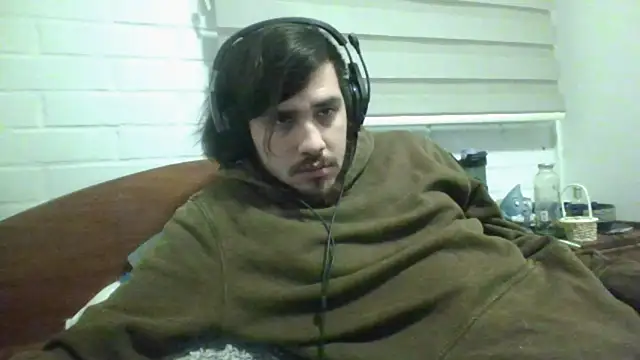 hung weeb online show from 24, 6, 2026
