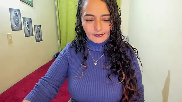 emma luxy online show from 29, 12, 2024