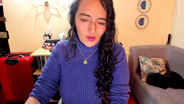 emma luxy online show from 13, 1, 2025