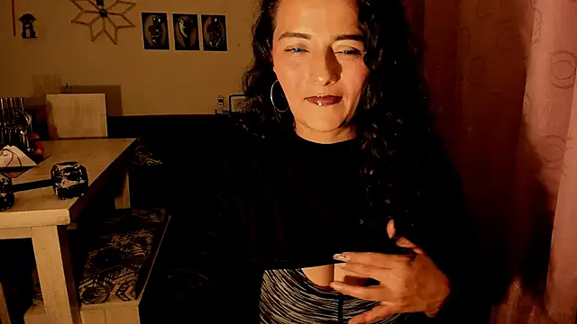emma luxy online show from 16, 5, 2026