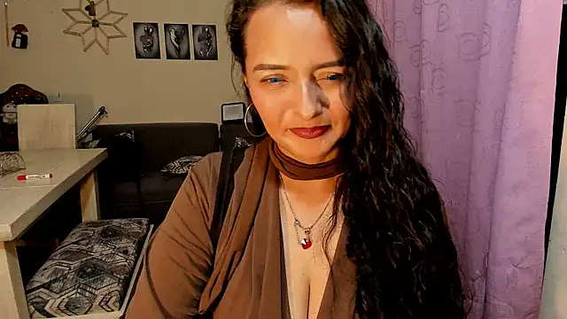 emma luxy online show from 26, 5, 2026