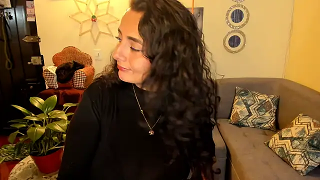 emma luxy online show from 20, 2, 2025