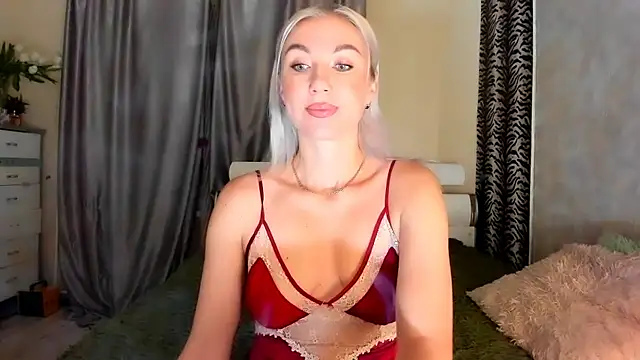 Snapshot of _SABOTAGE_ chatting on 12, 3, 2025 SABOTAGE online show from 12, 3, 2025