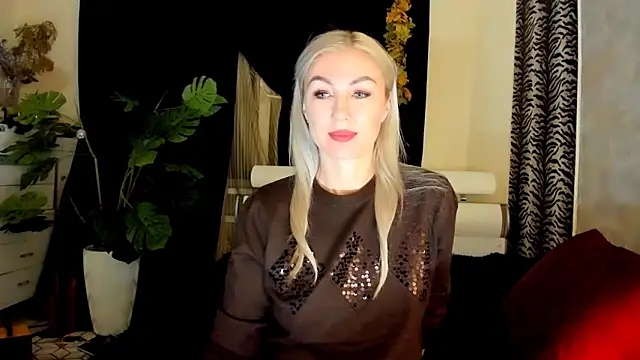 Snapshot of _SABOTAGE_ chatting on 23, 11, 2025 SABOTAGE online show from 23, 11, 2025