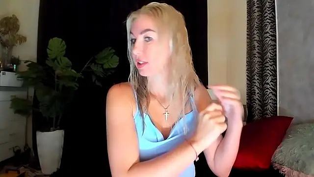 Snapshot of _SABOTAGE_ chatting on 19, 9, 2025 SABOTAGE online show from 19, 9, 2025