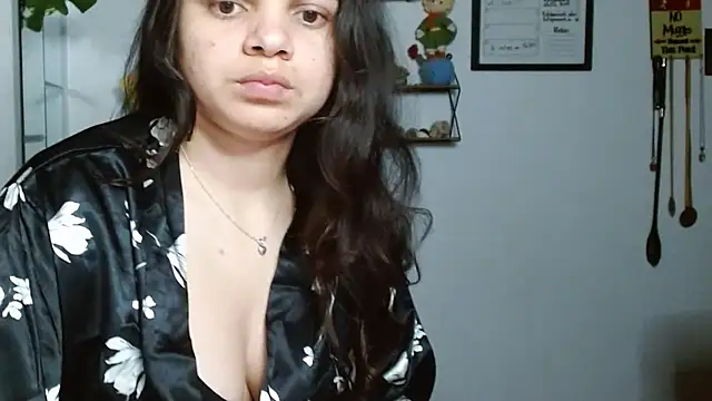 Nikkykora15 online show from 2, 11, 2025