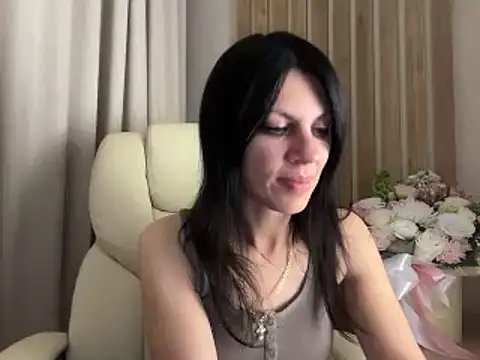 Snapshot of InjaAtHome chatting on 12, 7, 2026 InjaAtHome online show from 12, 7, 2026