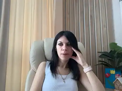 Snapshot of InjaAtHome chatting on 17, 3, 2026 InjaAtHome online show from 17, 3, 2026