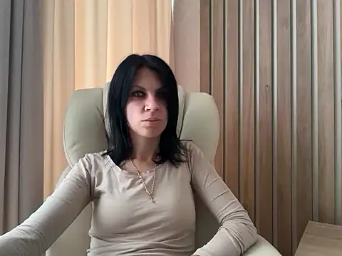 InjaAtHome online show from 8, 10, 2025