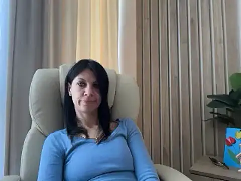 Snapshot of InjaAtHome chatting on 26, 5, 2026 InjaAtHome online show from 26, 5, 2026