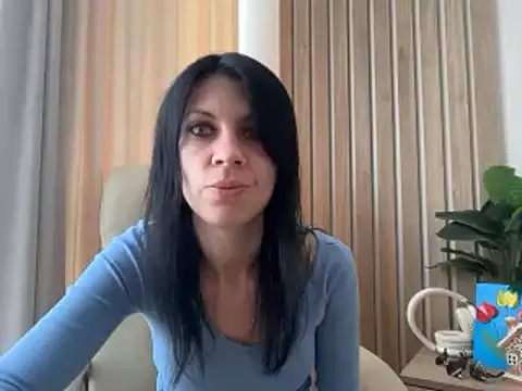 Snapshot of InjaAtHome chatting on 1, 6, 2026 InjaAtHome online show from 1, 6, 2026