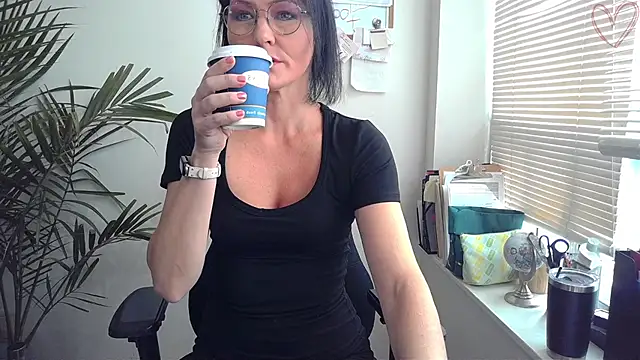 City Kat online show from 10, 11, 2025