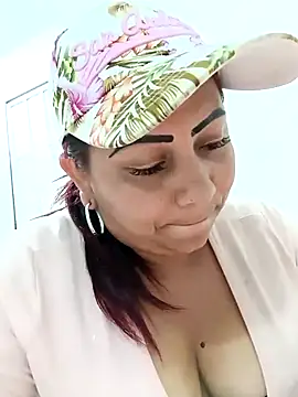 Alyona21 online show from 19, 3, 2025