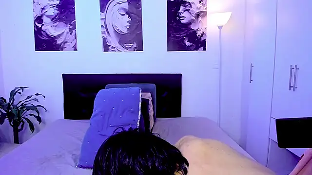 Eiden allenx online show from 2, 12, 2025