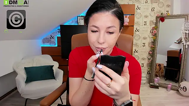Snapshot of EmillyTaylor chatting on 12, 6, 2026 EmillyTaylor online show from 12, 6, 2026