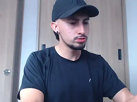 ChrisDamon online show from 8, 11, 2025