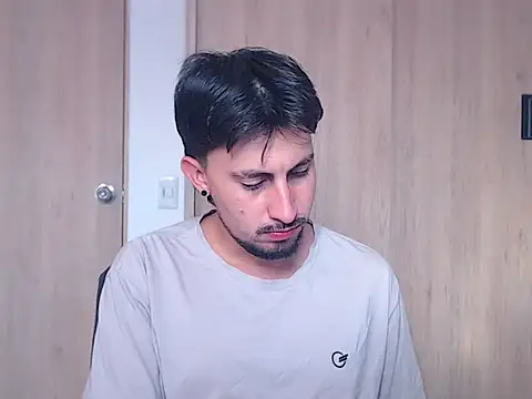 ChrisDamon online show from 19, 11, 2025