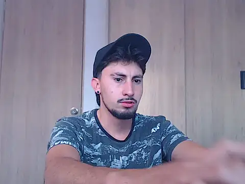 ChrisDamon online show from 25, 11, 2025