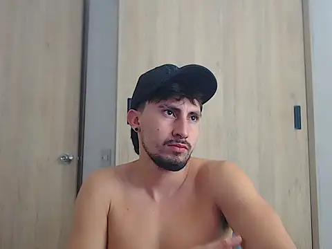 ChrisDamon online show from 24, 11, 2025