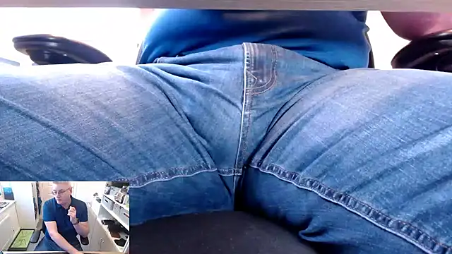 Snapshot of RicRockhard chatting on 25, 2, 2026 RicRockhard online show from 25, 2, 2026