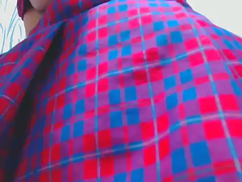 PetiteSexyGirl4U online show from 10, 3, 2026