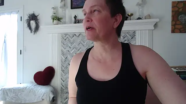 AuroraWillows online show from 7, 3, 2026