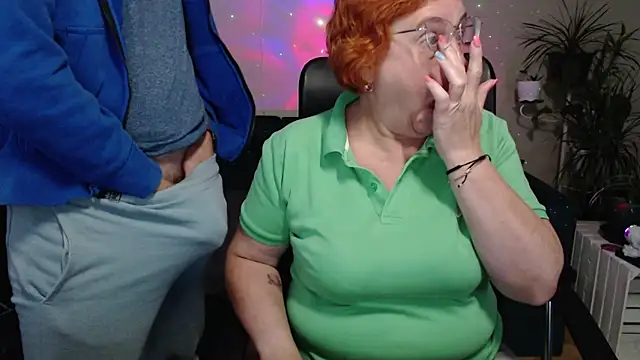 JoannaAndNeighbour online show from 28, 9, 2025