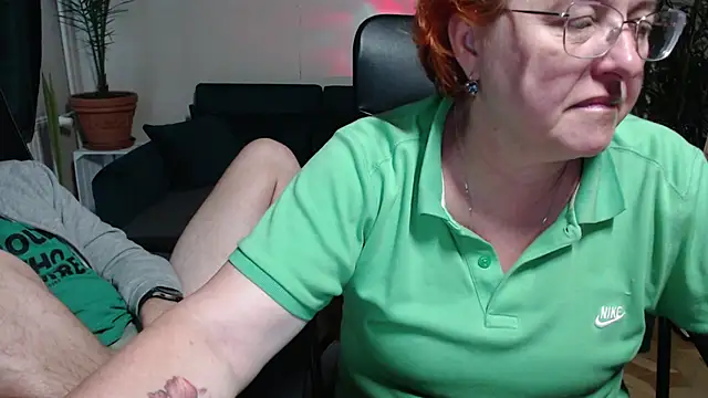 JoannaAndNeighbour online show from 14, 10, 2025