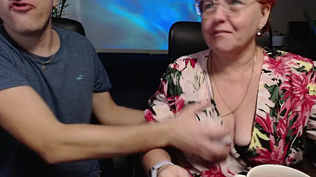 JoannaAndNeighbour online show from 29, 10, 2025