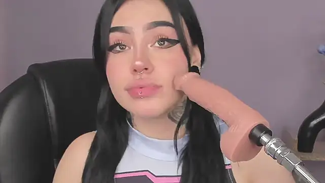 Snapshot of Jas_miin chatting on 8, 10, 2025 Jas miin online show from 8, 10, 2025