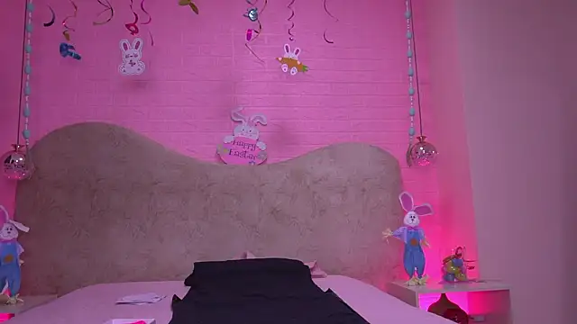 zzoe  online show from 30, 3, 2026