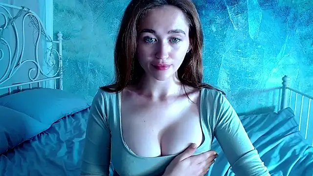 Snapshot of millllina chatting on 15, 9, 2025 millllina online show from 15, 9, 2025