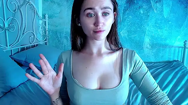 Snapshot of millllina chatting on 31, 10, 2025 millllina online show from 31, 10, 2025