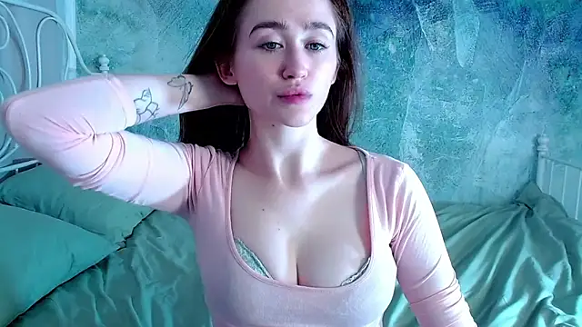 Snapshot of millllina chatting on 2, 3, 2026 millllina online show from 2, 3, 2026