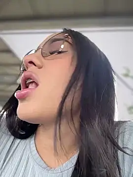   IRIS   online show from 4, 10, 2025