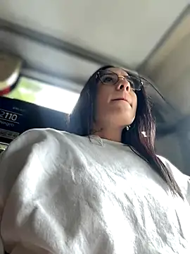   IRIS   online show from 19, 9, 2025