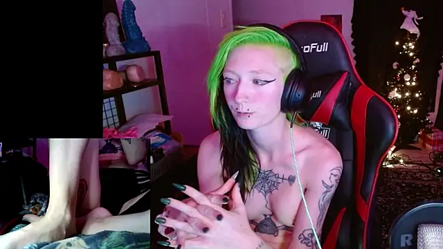 alicewonder09 online show from 16, 12, 2025