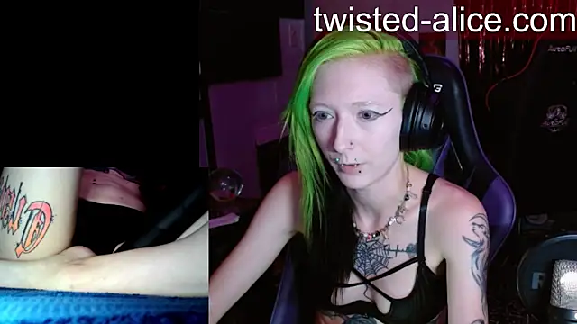 alicewonder09 online show from 25, 6, 2026