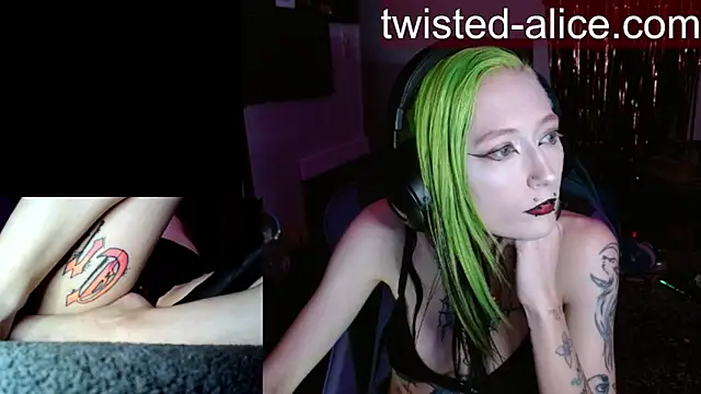 alicewonder09 online show from 1, 7, 2026