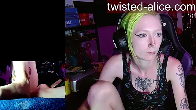 alicewonder09 online show from 17, 5, 2026