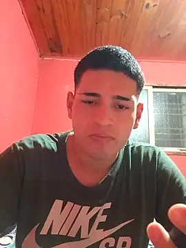 Snapshot of ynose2 chatting on 14, 9, 2025 ynose2 online show from 14, 9, 2025