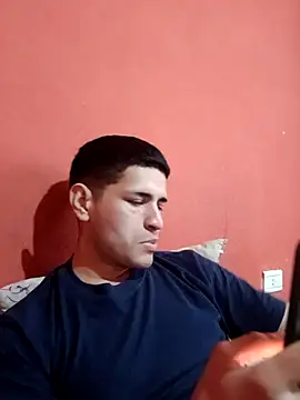 Snapshot of ynose2 chatting on 8, 9, 2025 ynose2 online show from 8, 9, 2025