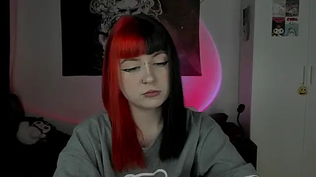 t0riayun0 online show from 17, 3, 2025